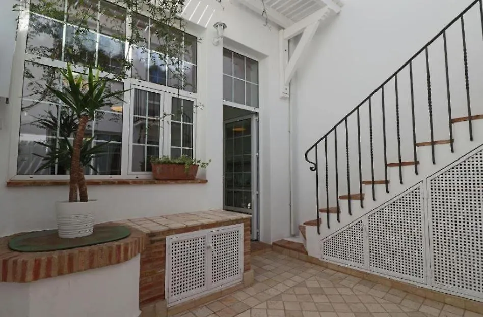 Apartamentos Castillo Quince Cartaya